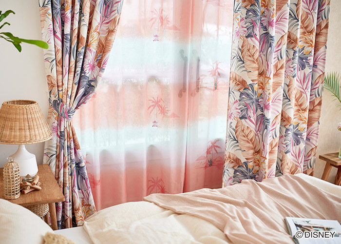 ディズニーカーテン　2級遮光カーテン　アロハボタニカ〔リロ＆スティッチ〕