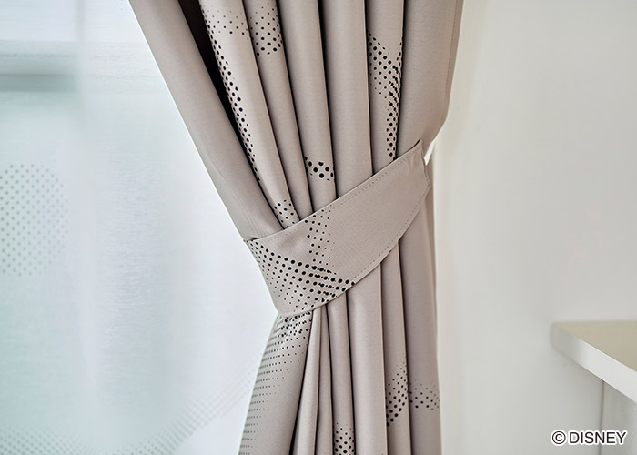 ディズニーカーテン　2級遮光カーテン　ベイマックス
