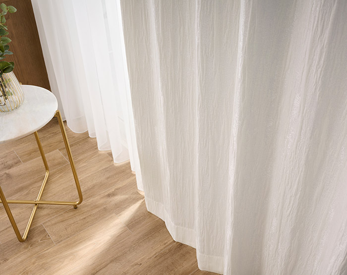 大人モダンな空間にクラッシュ加工がおしゃれな3級遮光カーテン オルジェ 裏地付き（D-8001）