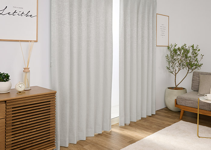 6色 ラグジュアリーな輝きが美しい2級遮光カーテン オレオール（D-8002）