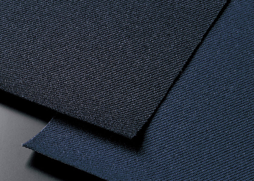 「ロールスクリーン ラルクシールド(デニムクロス遮光)」の生地拡大の写真