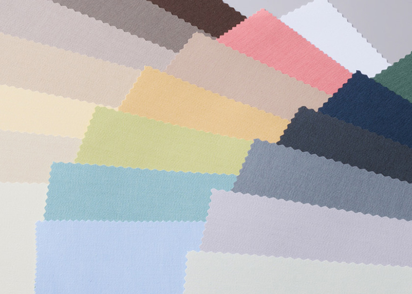 「ロールスクリーン ラルクシールド(ライフ遮光)」の生地拡大の写真