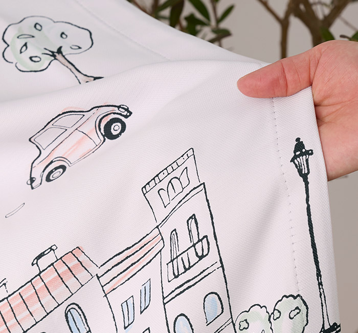 パリの街並みを描いたフェミニンな2級遮光カーテン パリの絵（D-8009）