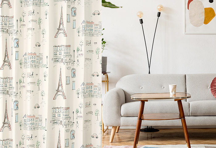 パリの街並みを描いたフェミニンな2級遮光カーテン パリの絵（D-8009）