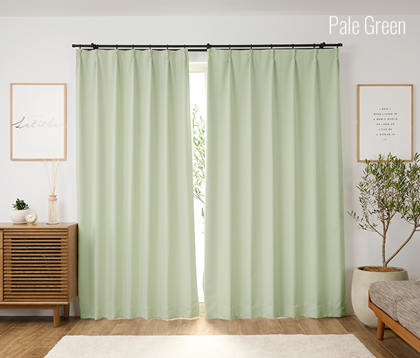 ペールグリーン