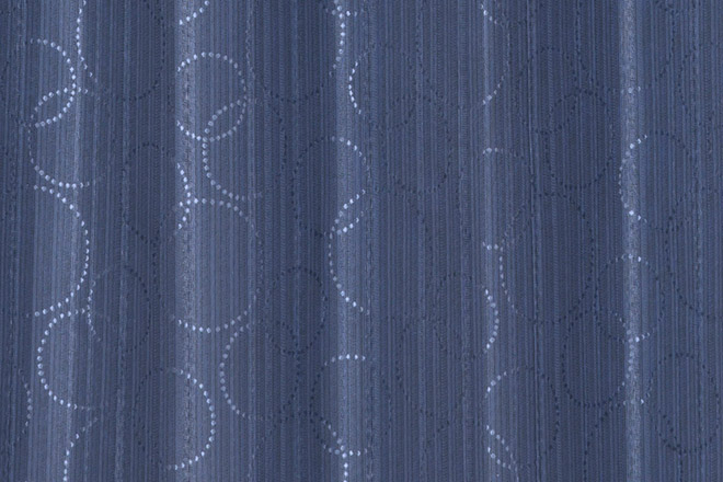 サークル柄がモダンなジャガード織遮光率100%完全1級遮光カーテン　ロント