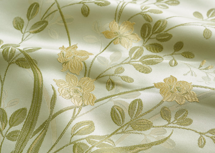 スイセンがやさしく咲きほこる上品なジャガード織カーテン　アイバ（D-8004）