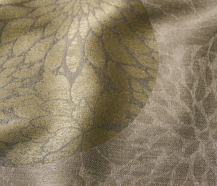 どんな空間にも使いやすい無地調縦流れ柄のジャガード織カーテン　アマギリ（D-8004）