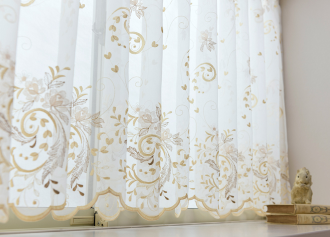 オーダー》出窓カーテン レジーナ 花刺繍レース（L-1276）巾101～200cm