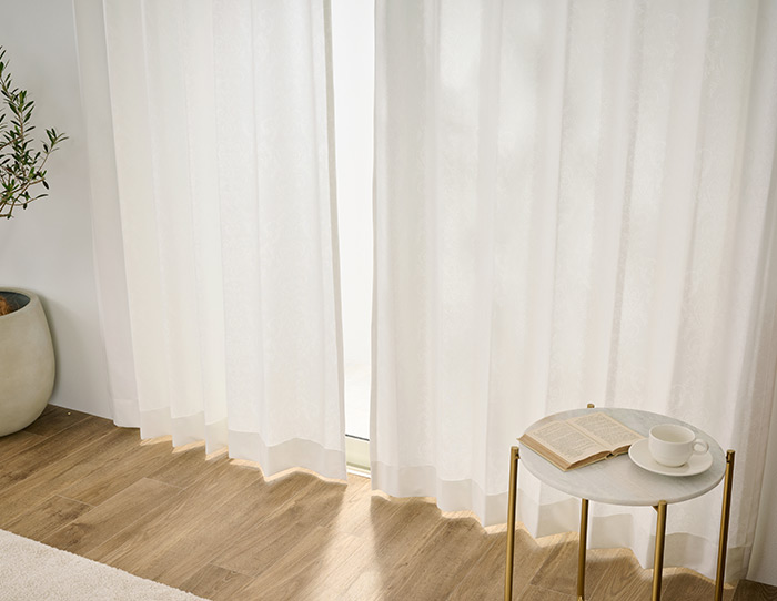 外から見えにくい！ダマスク柄がおしゃれな遮熱・遮像レースカーテン ラーチ（L-1724）