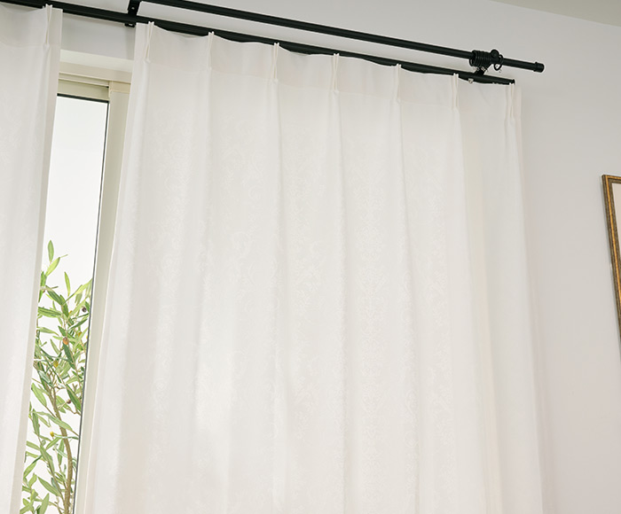 外から見えにくい！ダマスク柄がおしゃれな遮熱・遮像レースカーテン ラーチ（L-1724）