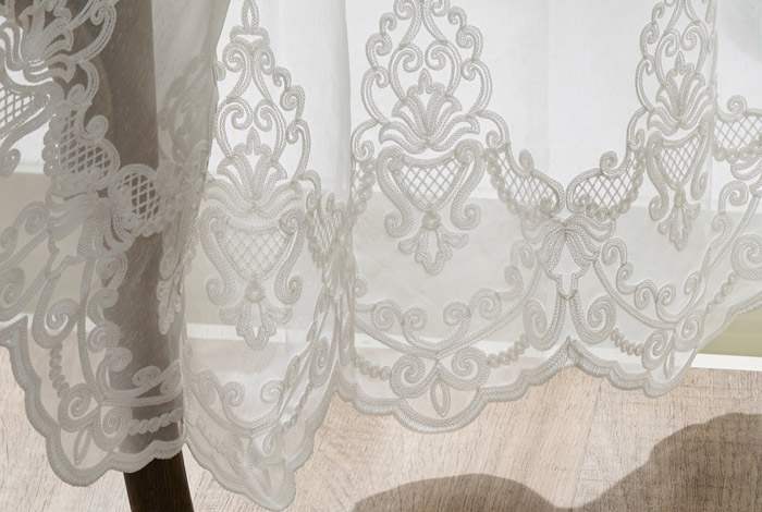 トルコ刺繍レースカーテン 大人の美しさが漂うダマスク柄刺繍 ユーリア（L-8203）