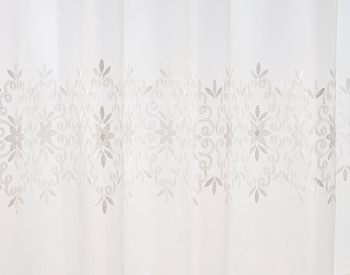 繊細なマクラメがエレガントなトルコ刺繍カーテン プラシード（L-8204）