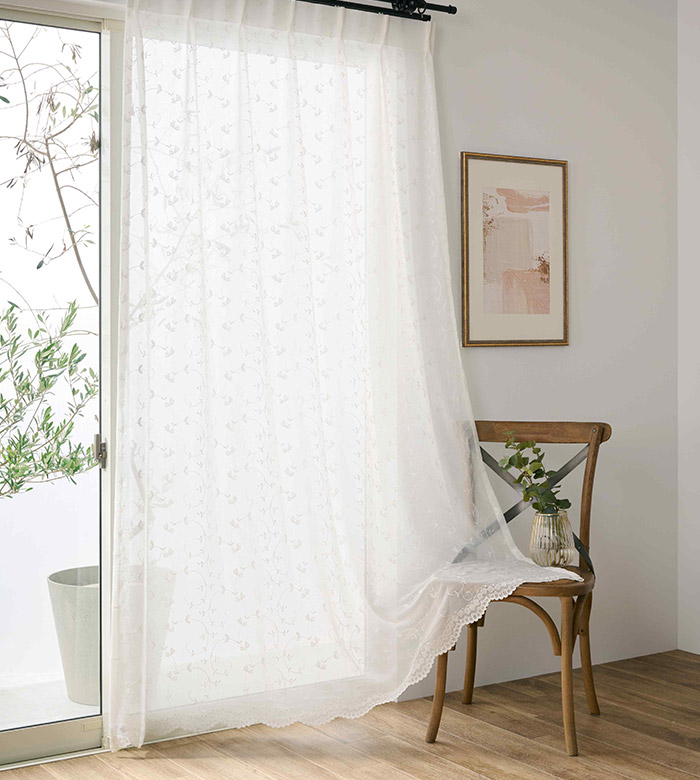 やさしいリーフ柄がおしゃれなトルコ刺繍レースカーテン　エテルノ（L-8205)