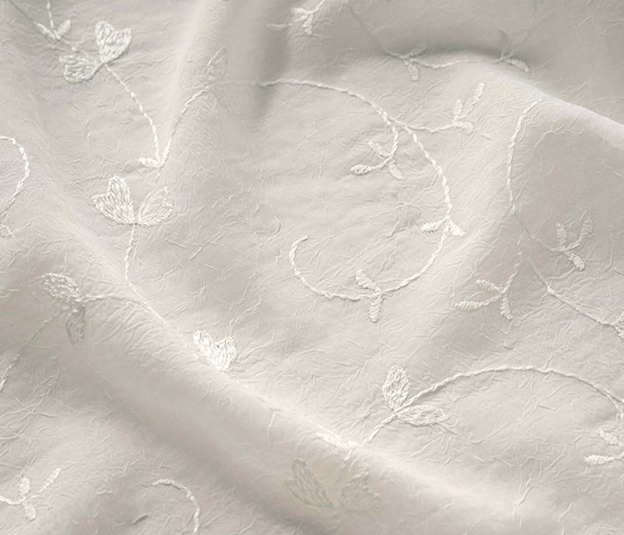 やさしいリーフ柄がおしゃれなトルコ刺繍レースカーテン　エテルノ（L-8205)