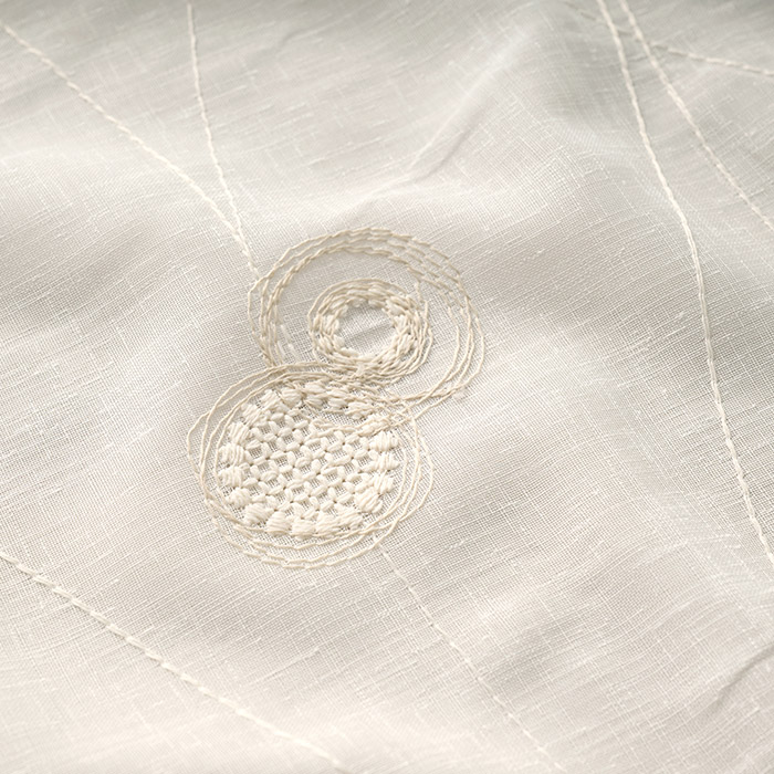 ナチュラルモダンな丸い刺繍がやさしい雰囲気のトルコ刺繍レースカーテン　フロッケ（L-8205)