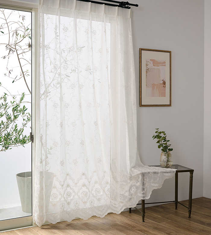 華やかな花柄が優雅で美しいトルコ刺繍レースカーテン　ラシュレ（L-8205)